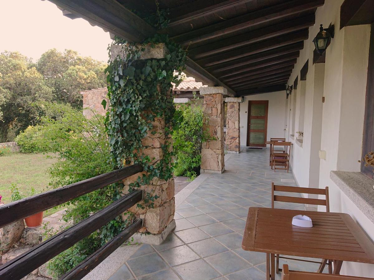 Agriturismo Desole Monti ภายนอก รูปภาพ