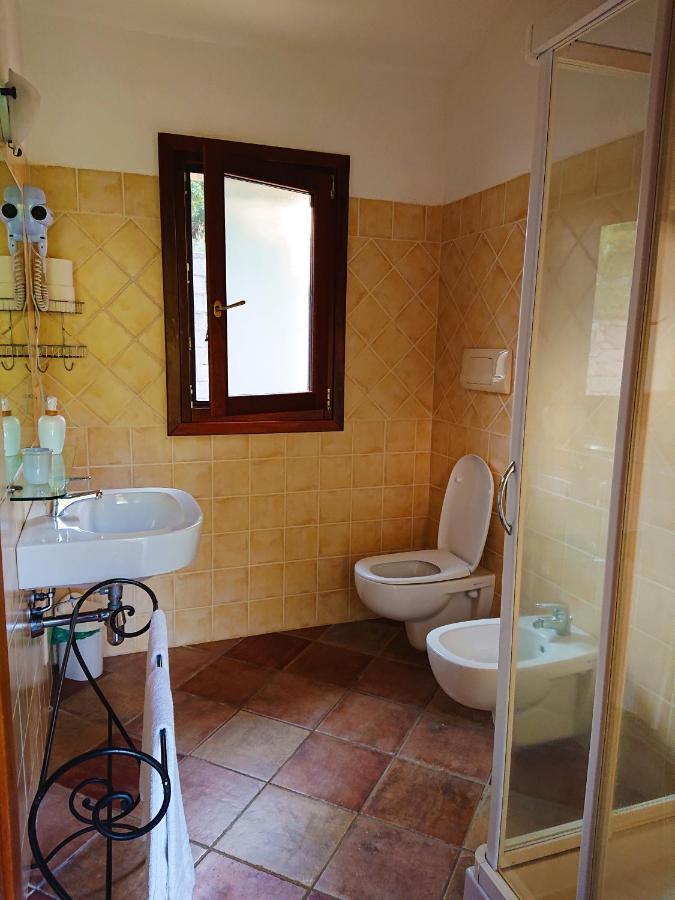 Agriturismo Desole Monti ภายนอก รูปภาพ