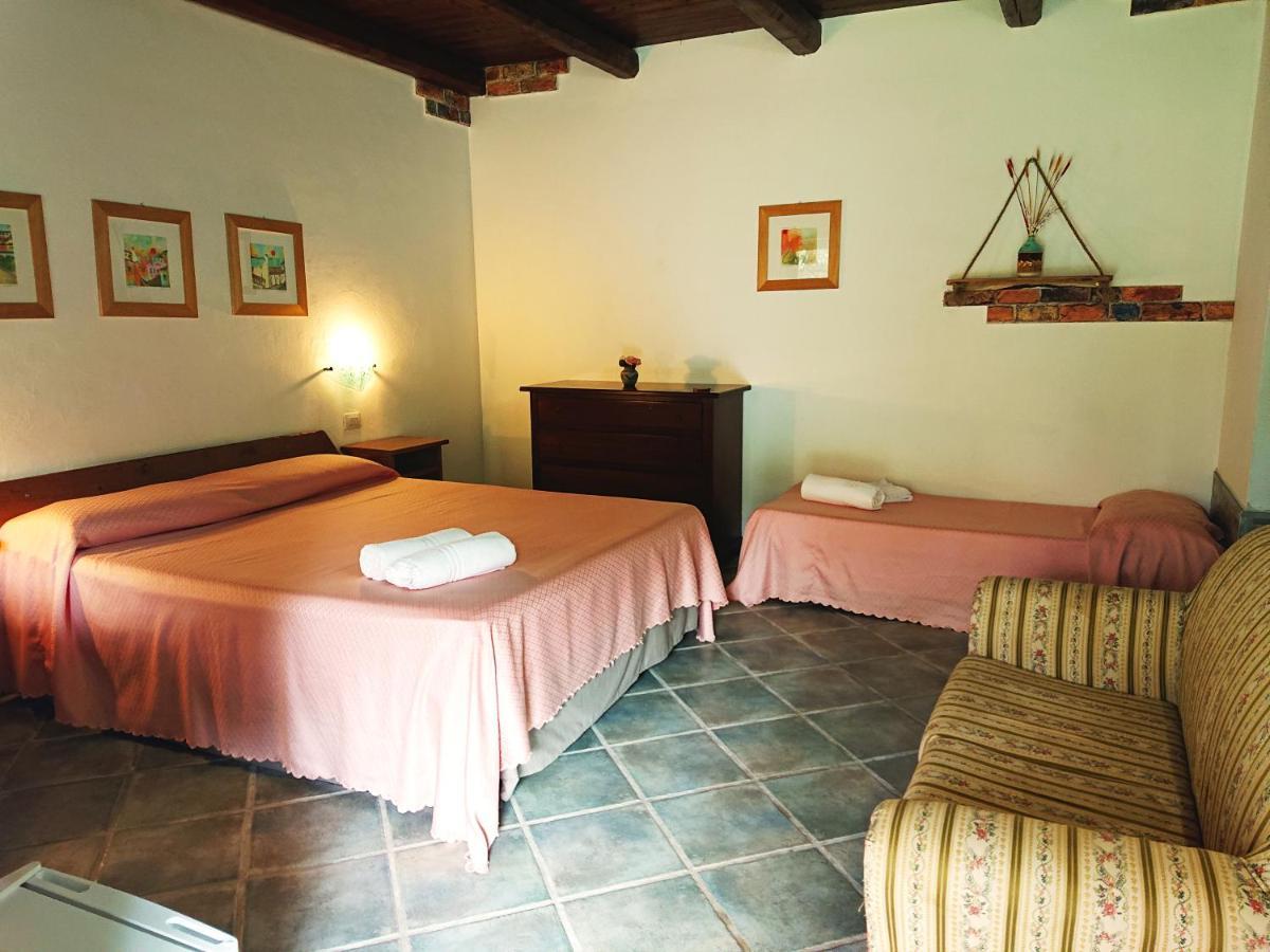Agriturismo Desole Monti ภายนอก รูปภาพ
